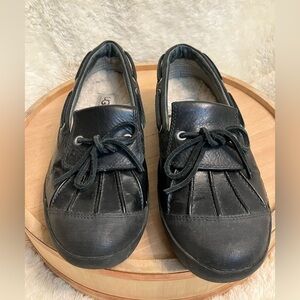 UGG Black Ashdale Waterproof Shearling Lined Duck Shoes Size 8.5